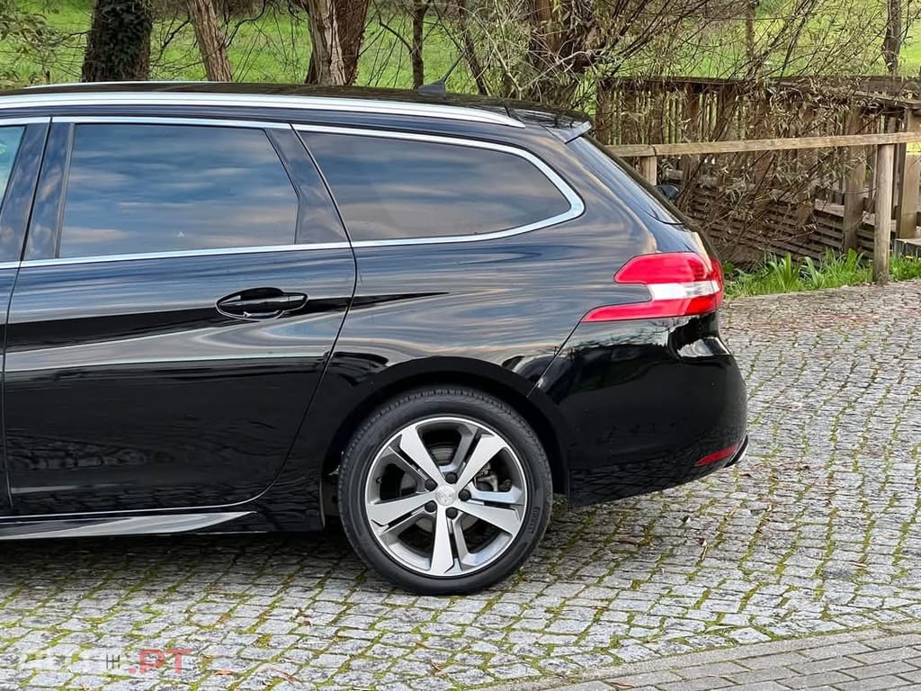 Peugeot 308 SW 1.2 PureTech GT Line EAT6