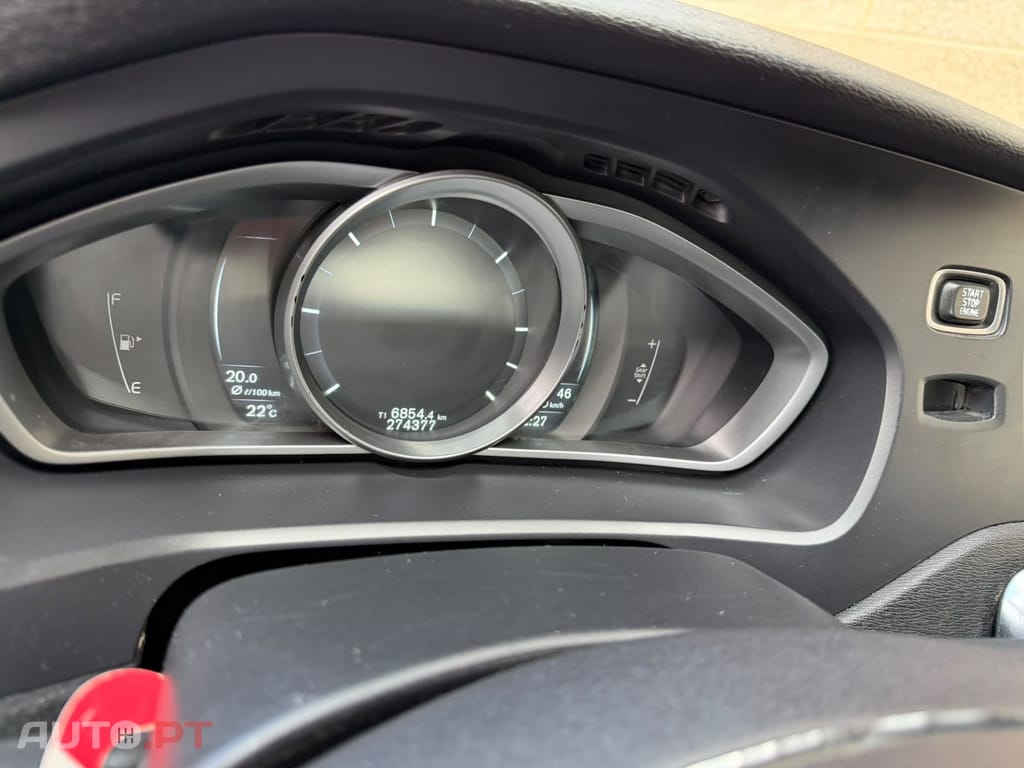 Volvo V40 1.6 D2 Momentum