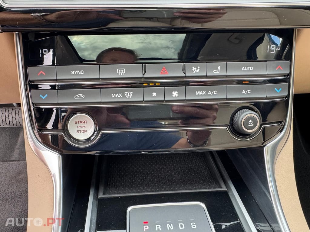 Jaguar XE 2.0 D R-Sport Aut.