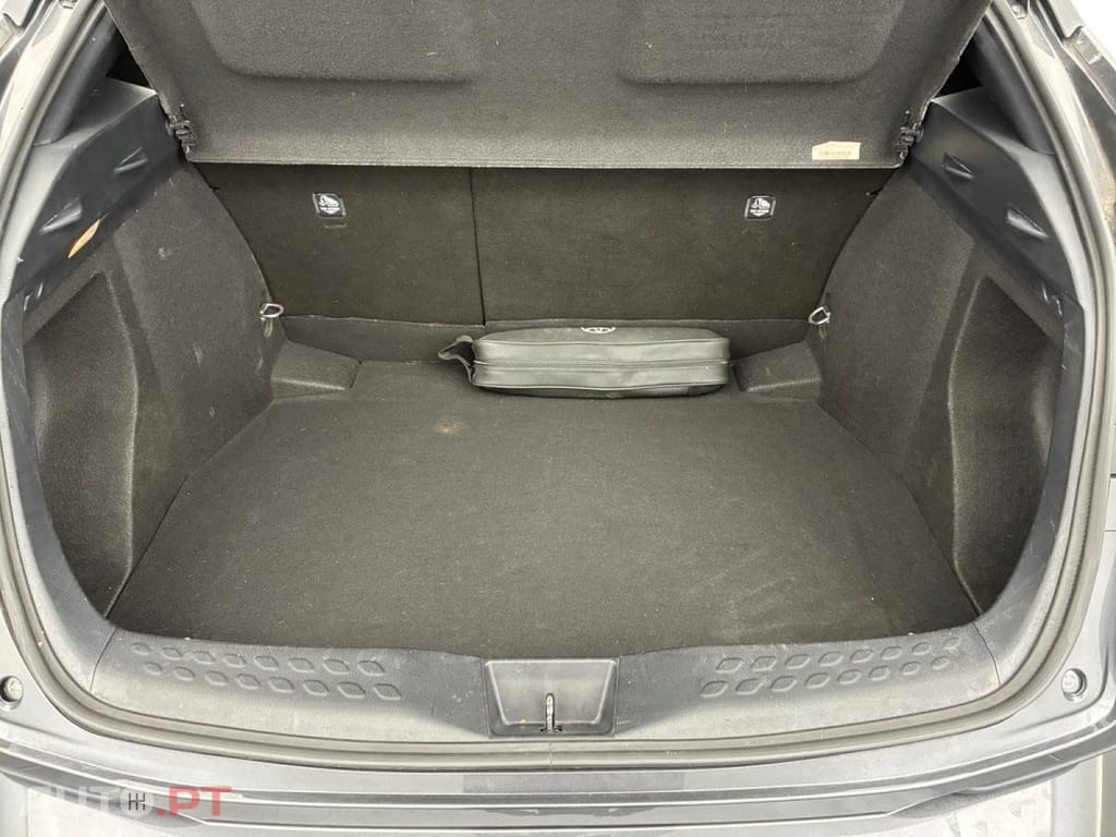 Toyota C-HR 1.8 Hybrid Dynamic Business