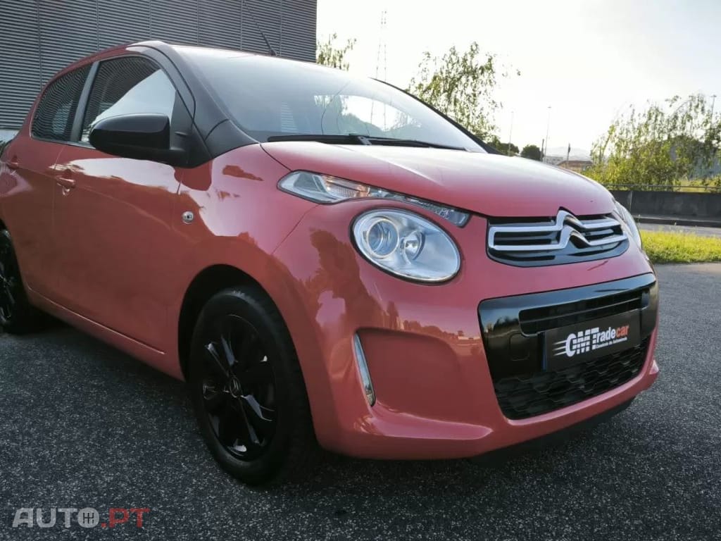 Citroen C1 1.2 VTi Shine
