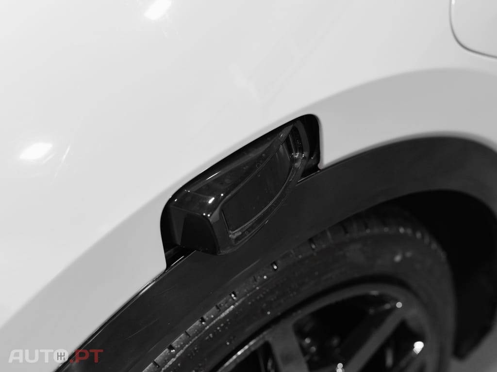 Lotus Eletre 600 Sport SE