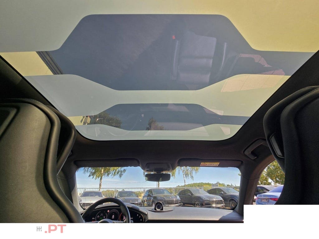 Porsche Taycan 4S