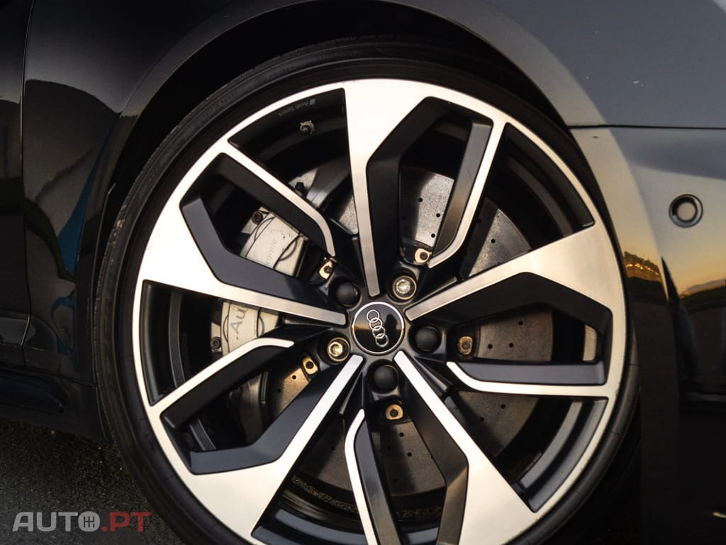 Audi RS4 2.9 TSI quattro Tiptronic