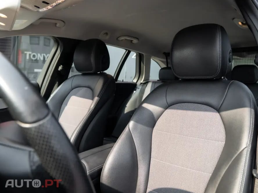 Mercedes-Benz C 200 BlueTEC Avantgarde