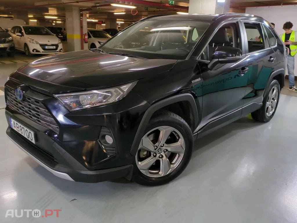 Toyota RAV4 2.5 HDF Comfort