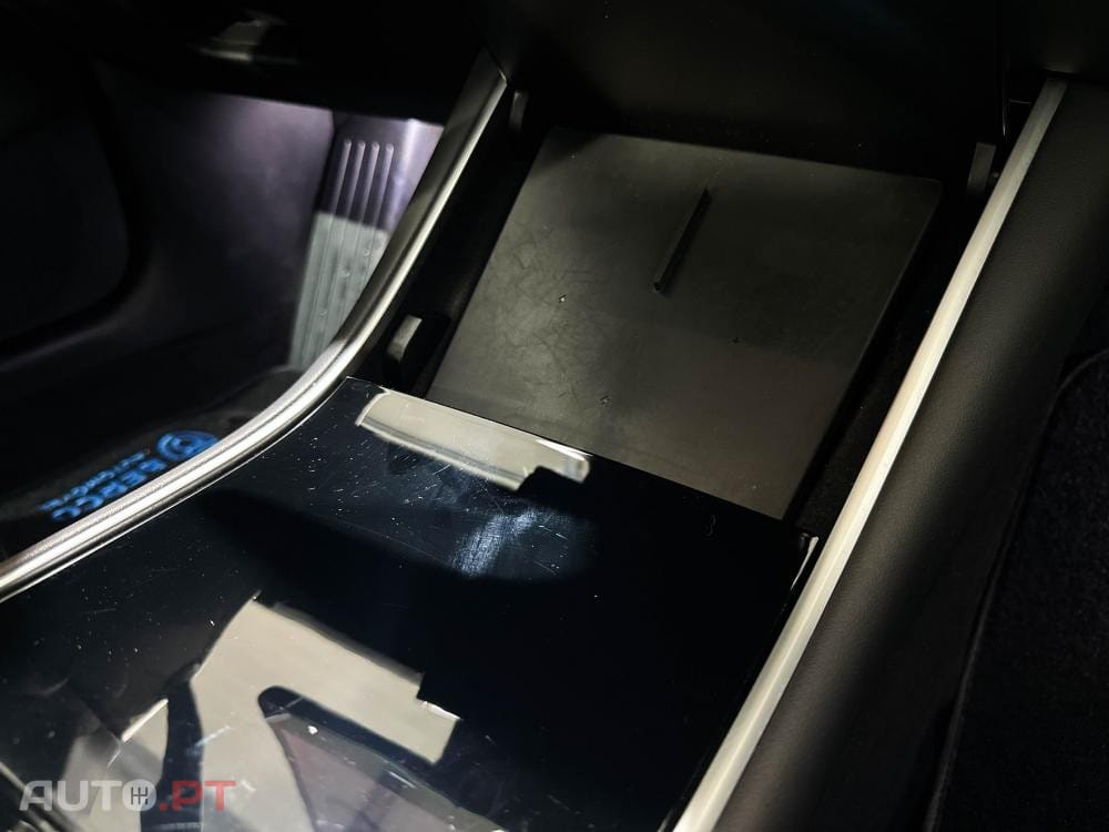 Tesla Model 3 Long-Range Dual Motor AWD
