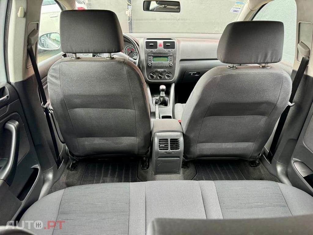 Volkswagen Golf 1.4i Confortline