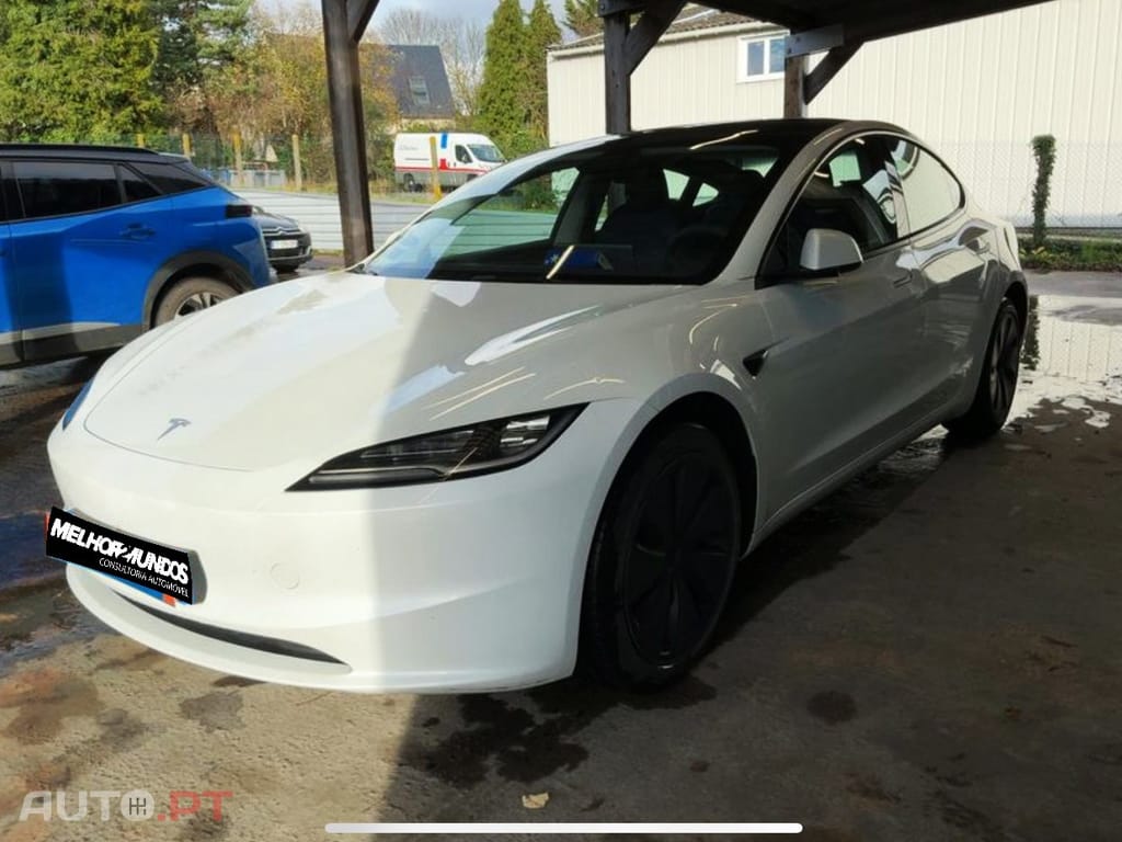 Tesla Model 3 Standard Range