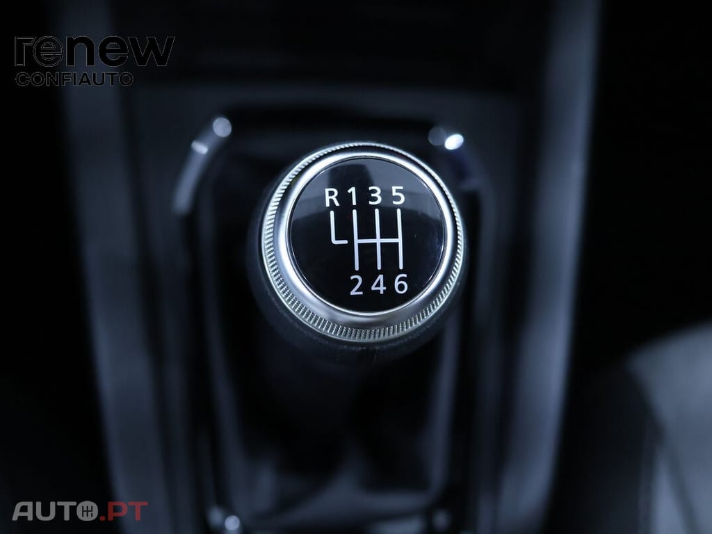 Renault Clio 1.0 Tce Evolution Bi-fuel — fotografia 14