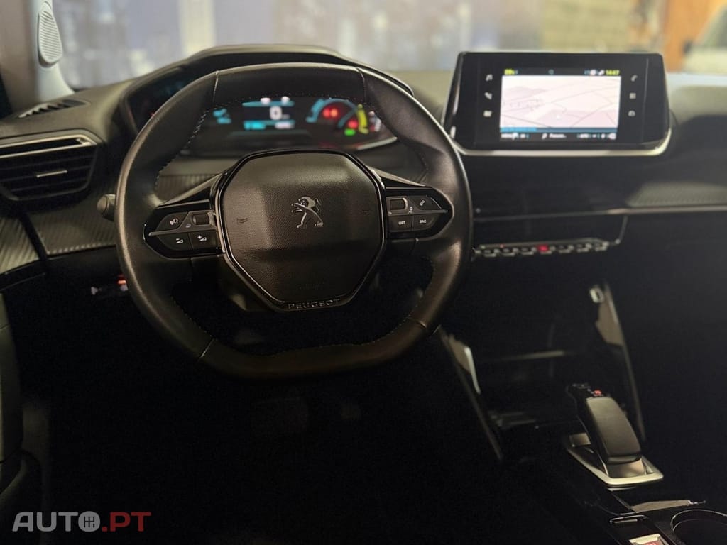 Peugeot E-2008 50 kWh Active