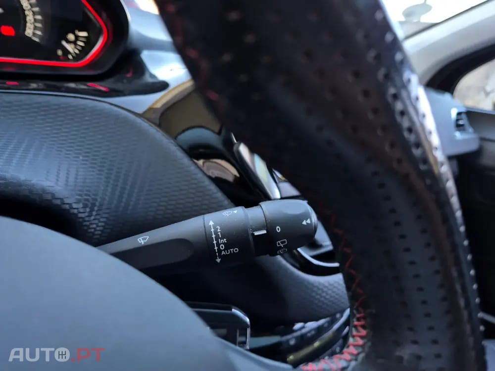 Peugeot 2008 1.6 BlueHDi GT Line