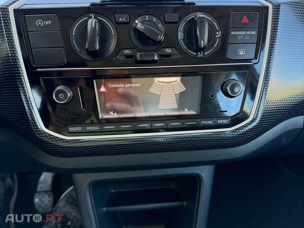 Volkswagen Up! 1.0 White