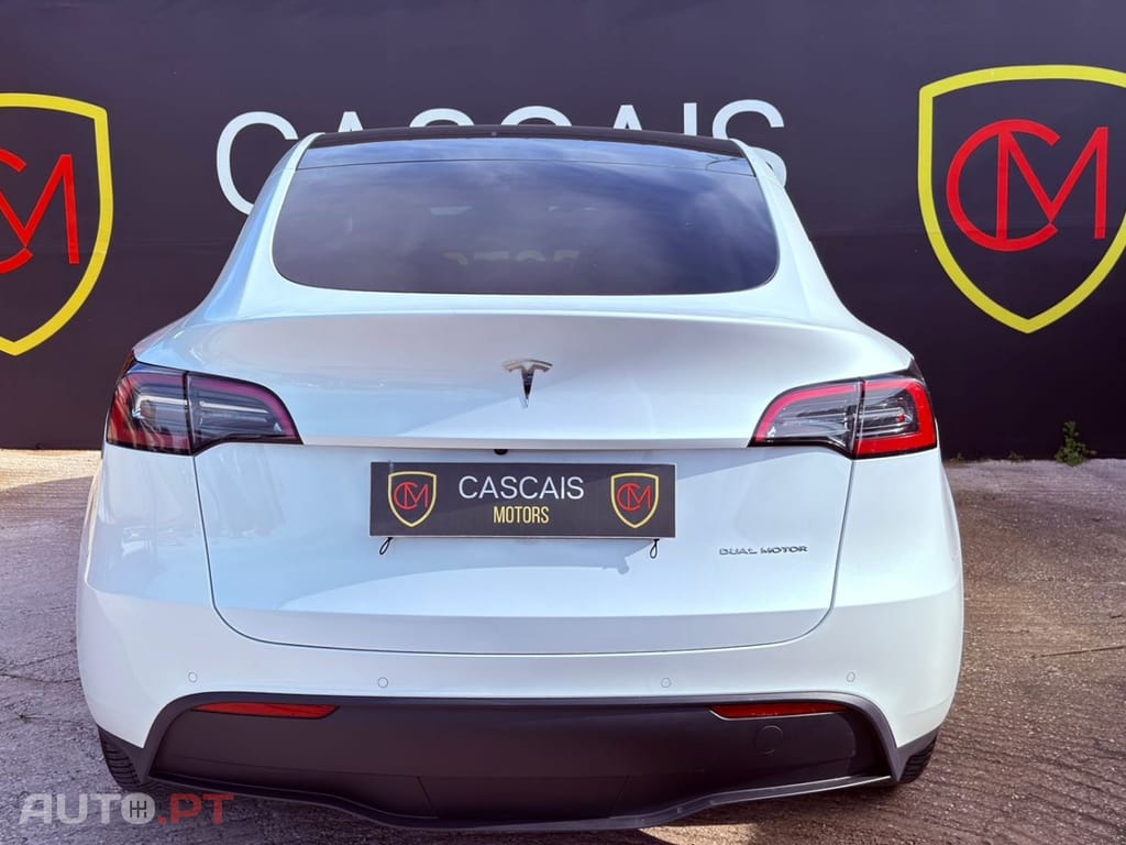 Tesla Model Y Long Range Tração Integral