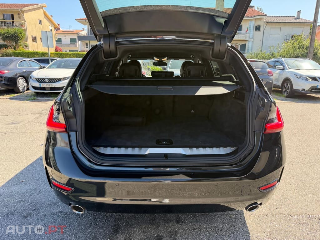BMW 320 e Line Sport Auto