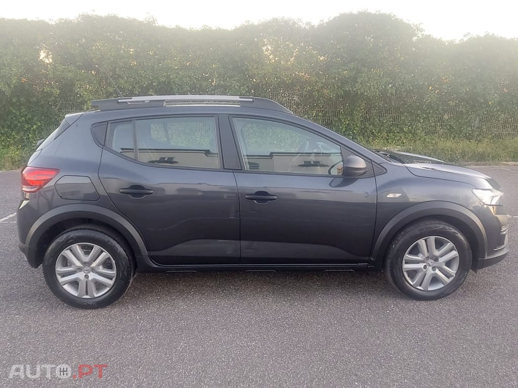 Dacia Sandero Stepway — fotografia 4