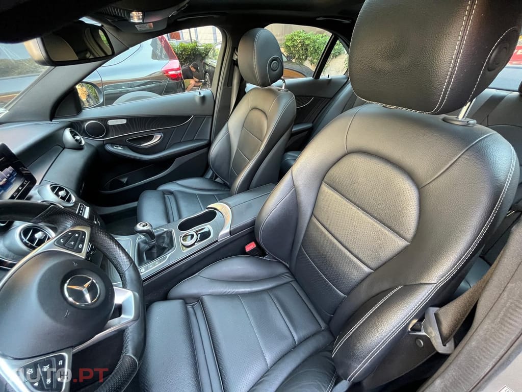 Mercedes-Benz C 200 D AMG LINE