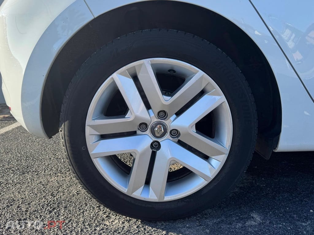 Renault Clio TCe 90 BUSINESS EDITION