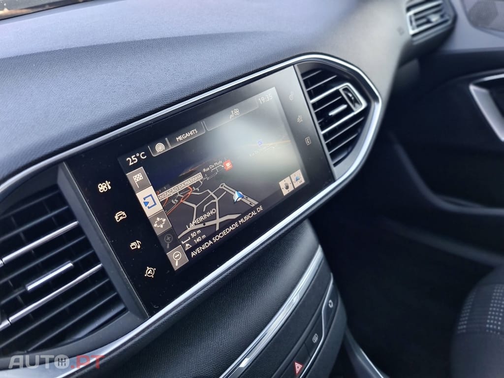 Peugeot 308 1.6 BlueHDi Allure