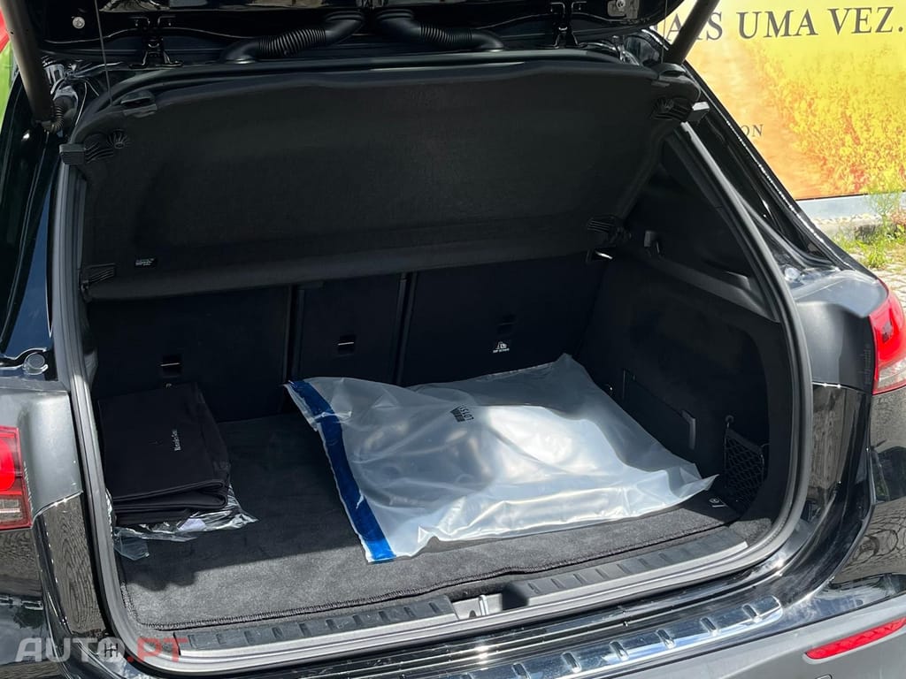 Mercedes-Benz EQB 250 AMG Line