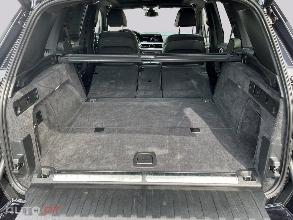 BMW X5 I.V.A DEDUTÍVEL 45e Pack M 