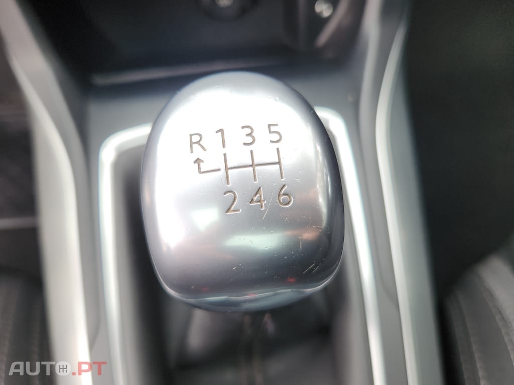 Peugeot 308 1.6 e-HDi Allure J17