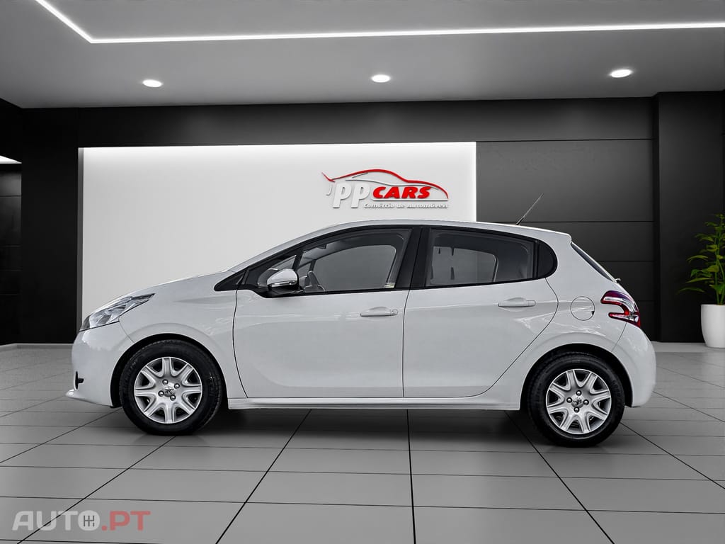 Peugeot 208 1.4 HDi