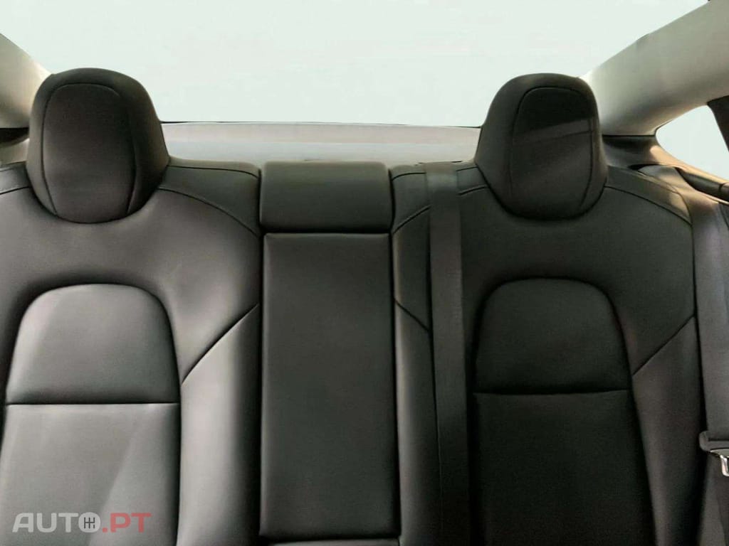 Tesla Model 3 Long-Range Dual Motor AWD