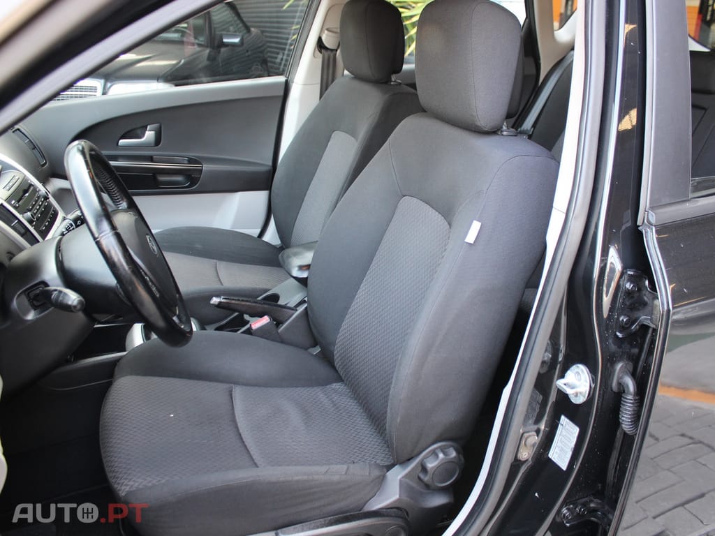 Kia Ceed 1.6 CRDi EX