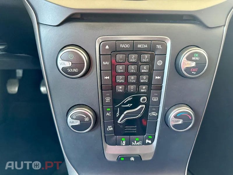 Volvo V40 2.0 D2 Momentum