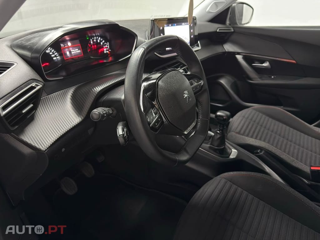 Peugeot 2008 PureTech 130 GPF Stop&Start Active