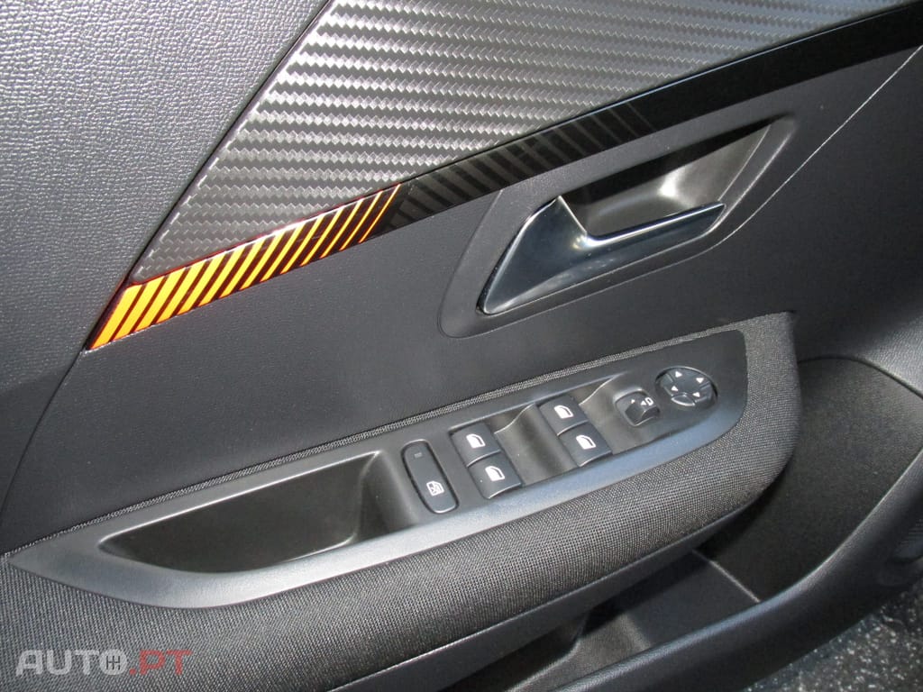 Peugeot 208 1.2 PureTech Active Pack