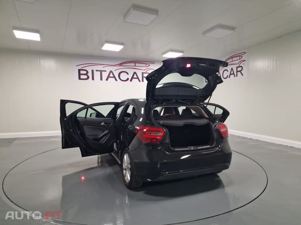 Mercedes-Benz A 180 d Fleet Pack Urban