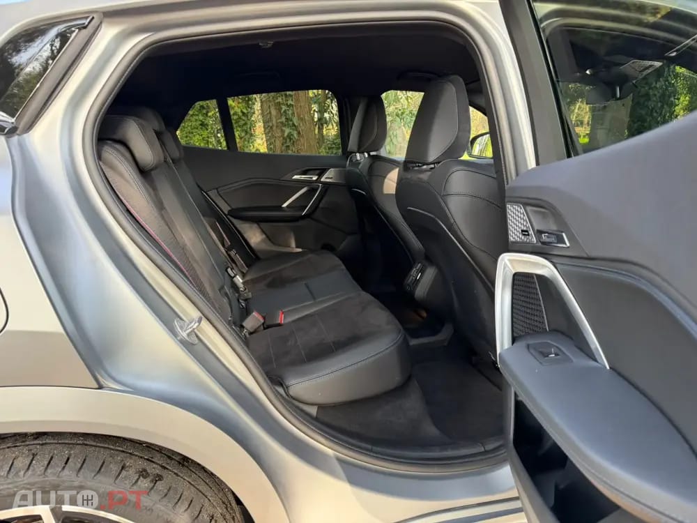 BMW iX2 xDrive30 Pack Desportivo M Pro