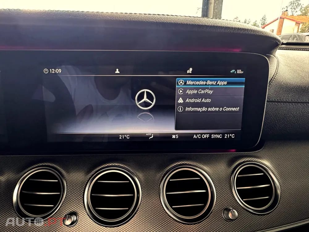 Mercedes-Benz E 220 d AMG Line