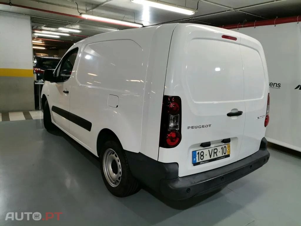 Peugeot Partner 1.6 BlueHDi L2 Premium 3L