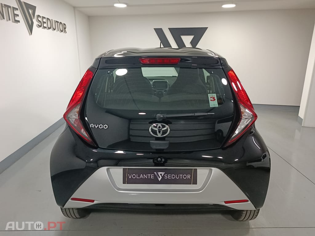 Toyota Aygo X Play