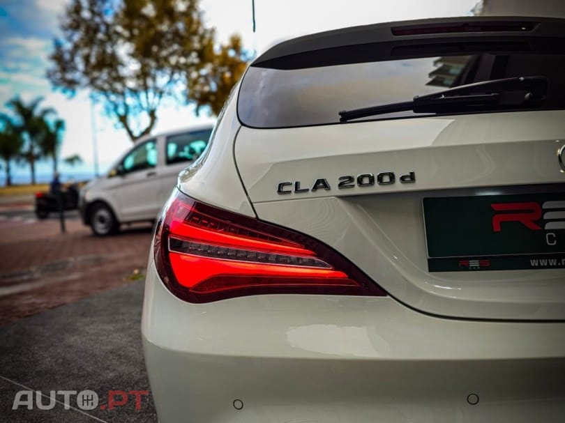 Mercedes-Benz CLA 200 d Shooting Brake Urban Aut.
