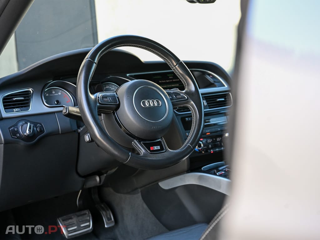 Audi A5 3.0 TFSi S5 quattro S tronic