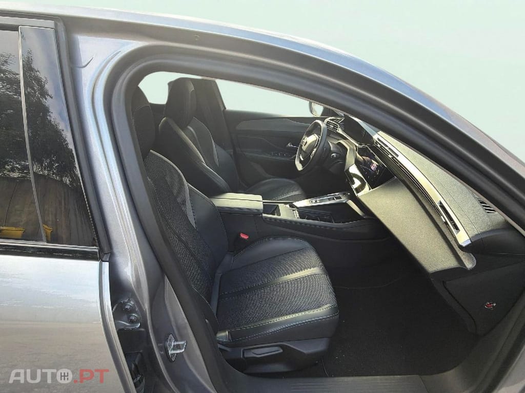 Peugeot 308 1.6 Hybrid Allure Pack e-EAT8