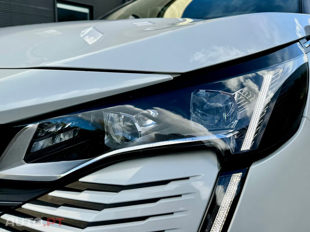 Peugeot 3008 1.5 BlueHDi GT EAT8