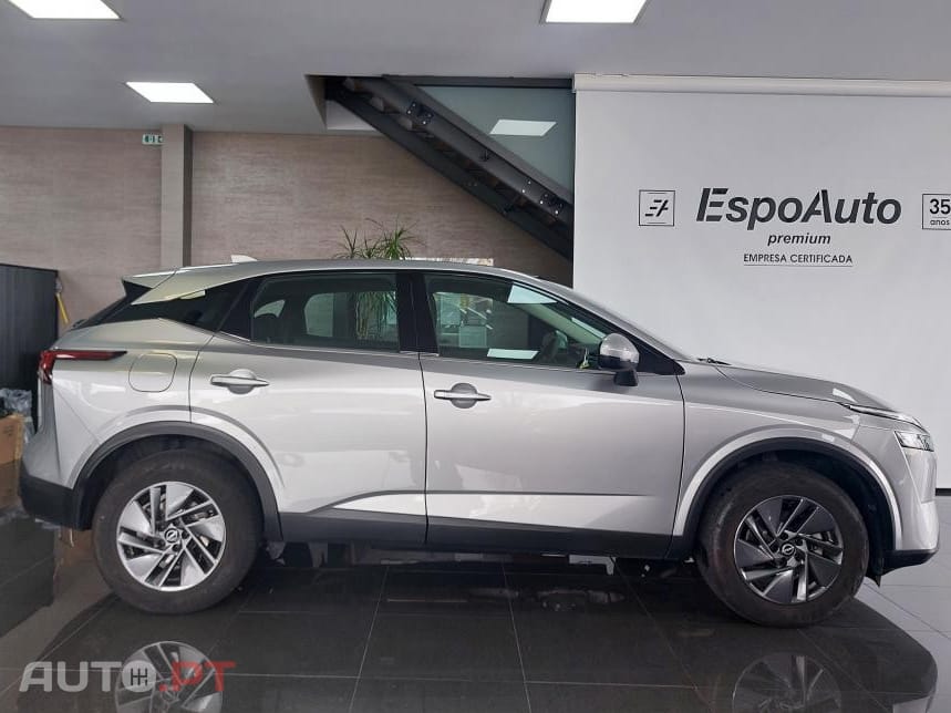 Nissan Qashqai 1.3 DIG-T N-Connecta 