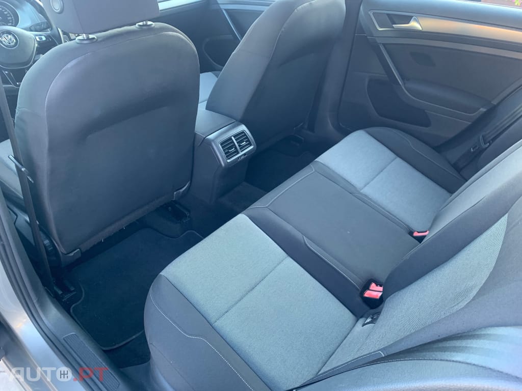 Volkswagen Golf 1.6 TDi BlueMotion Trendline