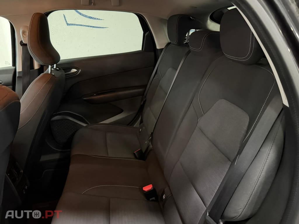 Renault Arkana 1.6 E-Tech Full Hybrid Engineered