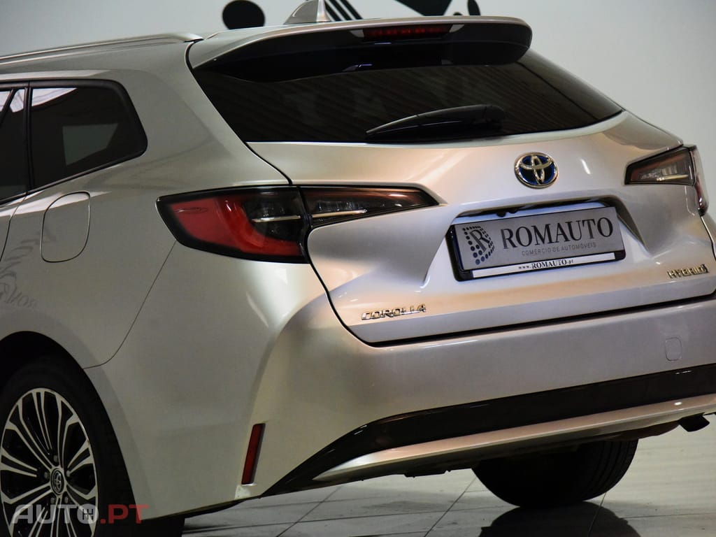 Toyota Corolla Touring Sports 1.8 Hybrid Comfort+P.Sport