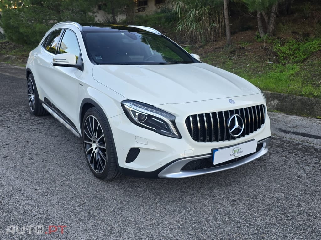 Mercedes-Benz GLA 180 Activity Edition — fotografia 4