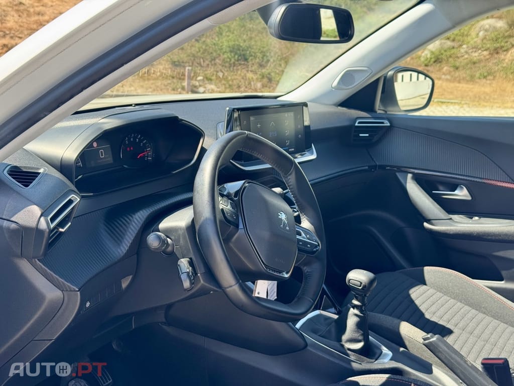 Peugeot 2008 1.5 BlueHDi Active Pack