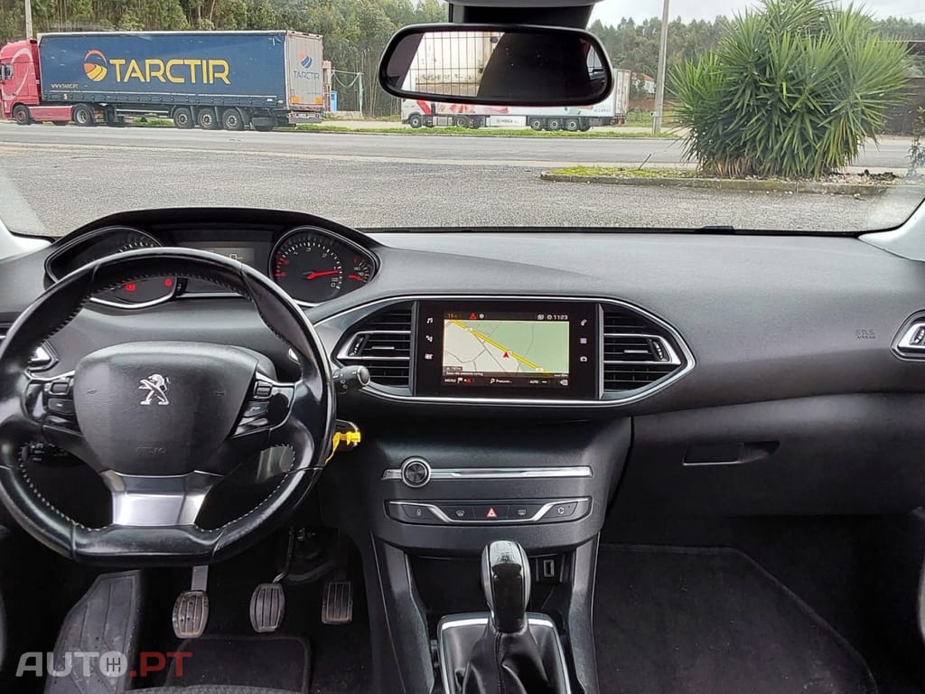 Peugeot 308 1.6 BlueHDi Allure