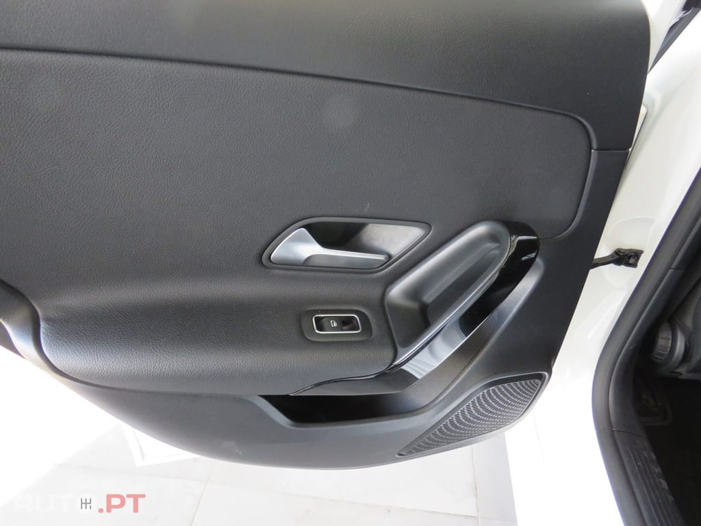 Mercedes-Benz A 180 d Business Solutions Aut.
