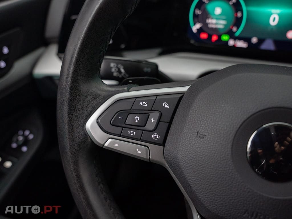 Volkswagen Golf 2.0 TDI Life DSG